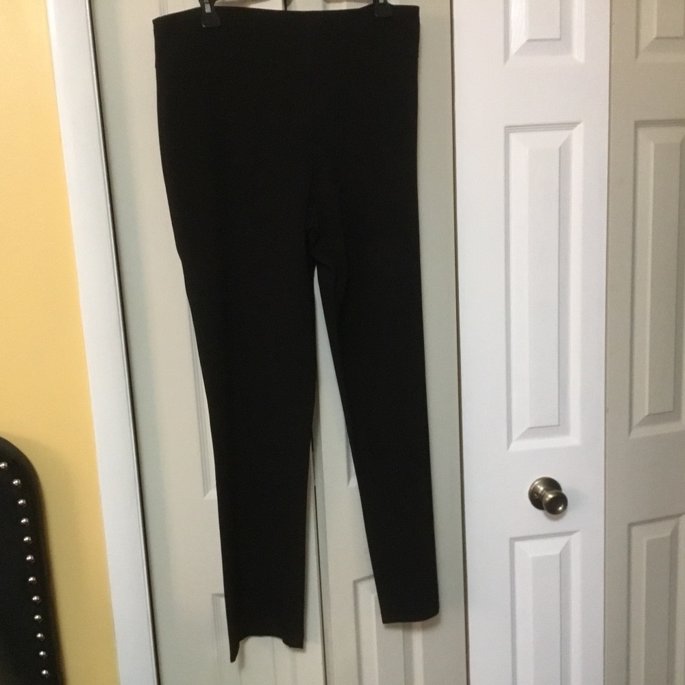 Size 6 Black New York City Design Company Pants